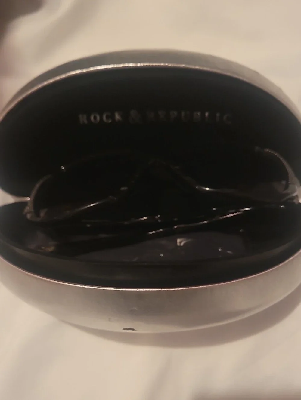 Rock & Republic Black Sunglasses with Gradient Gray Lenses